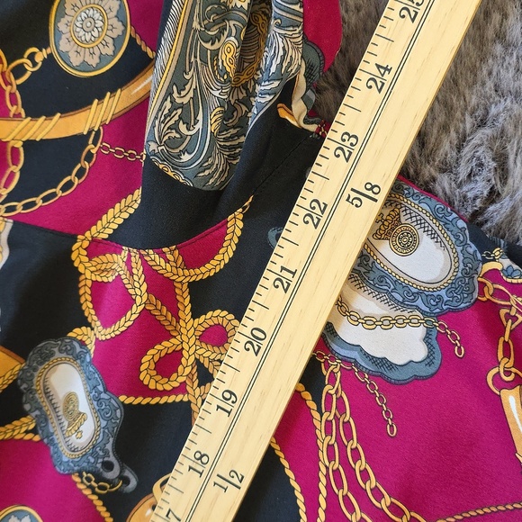 Alfred Dunner Flowy Stunning Chains And Tassels Print Blouse Size 16 - Picture 9 of 11